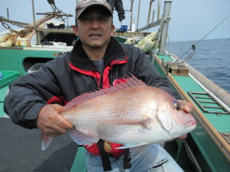 真祐丸 (しんゆうまる) 釣果