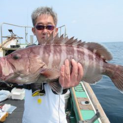 真祐丸 (しんゆうまる) 釣果