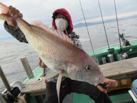 真祐丸 (しんゆうまる) 釣果