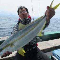 真祐丸 (しんゆうまる) 釣果