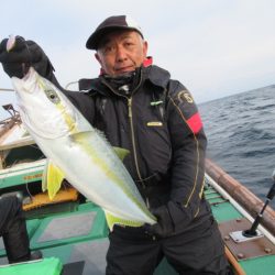 真祐丸 (しんゆうまる) 釣果