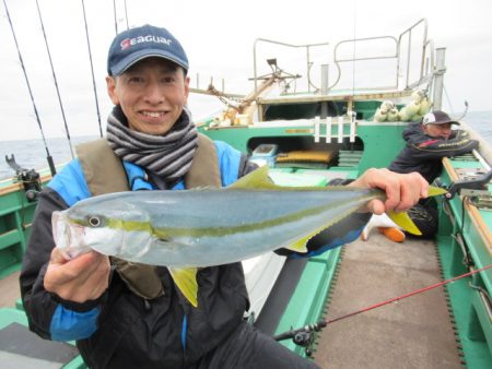 真祐丸 (しんゆうまる) 釣果