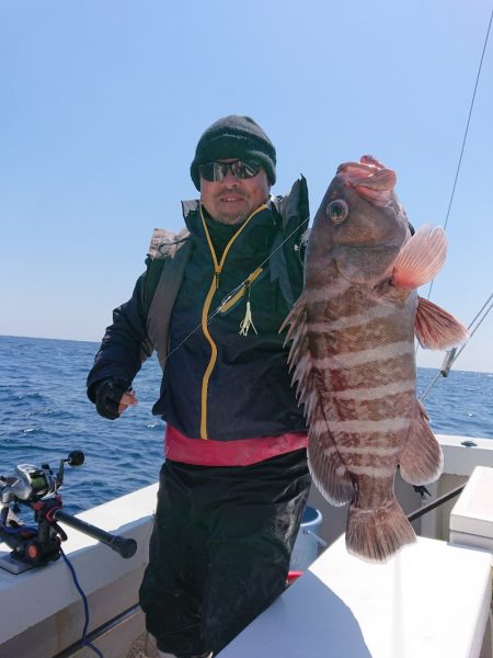 エンペラー 釣果