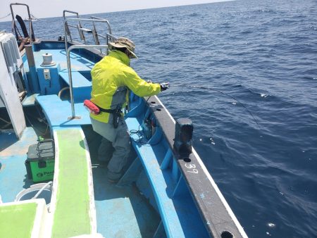 丸万釣船 釣果