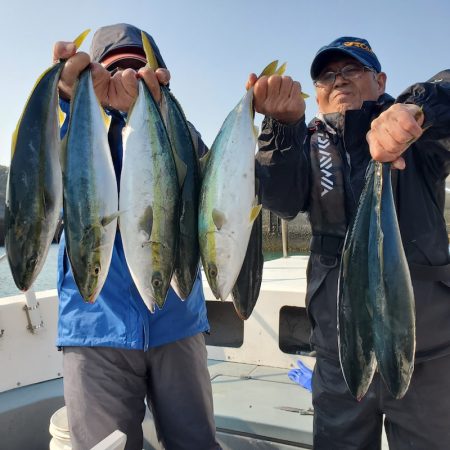 サンマリン 釣果