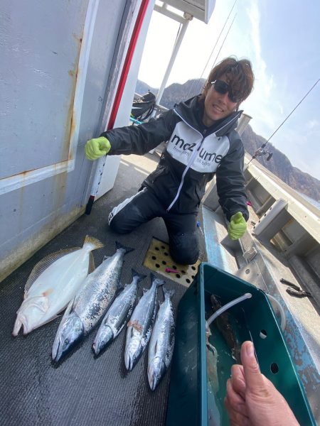 シーランチ 釣果