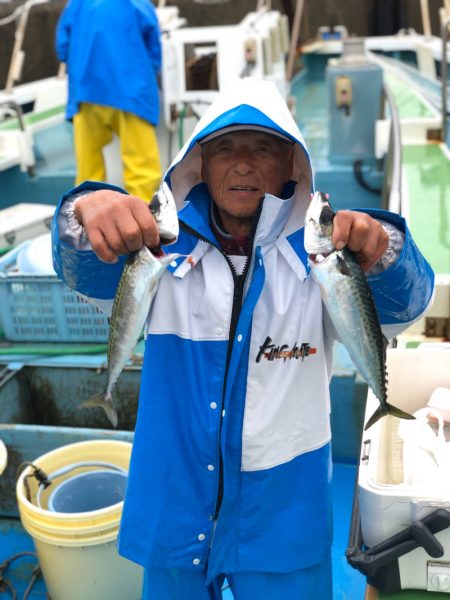 丸万釣船 釣果