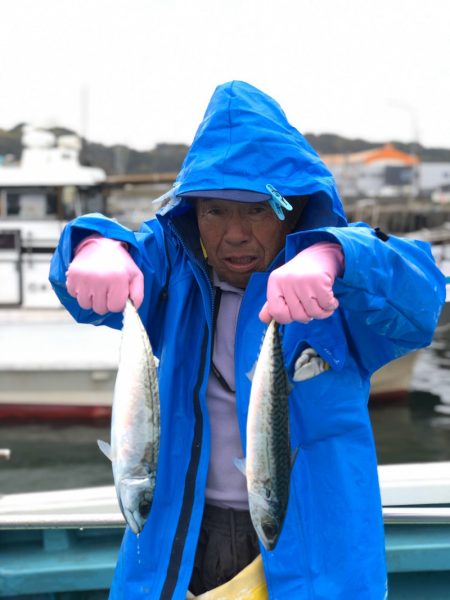丸万釣船 釣果