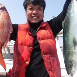 ＪＤＩ　Ｒａｃｉｎｇ　シールズマリンレジャー 釣果