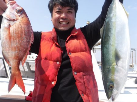 ＪＤＩ　Ｒａｃｉｎｇ　シールズマリンレジャー 釣果