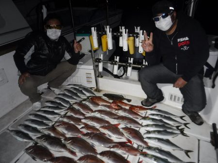 JDI Racing シールズマリンレジャー 釣果