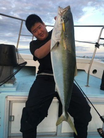 高級魚喰い喰い❗࿠…