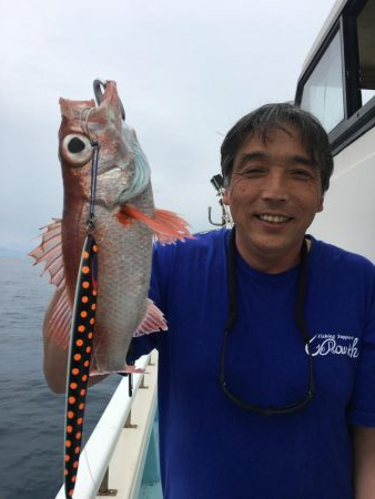 中深海 スロージギング釣り