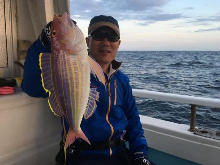 高級魚喰い喰い❗️ 鯛ラバ船 駿河湾大宝丸