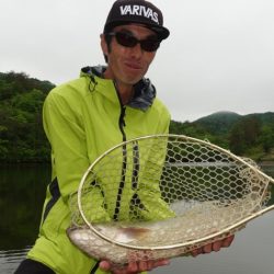 フィッシングレイクたかみや 釣果