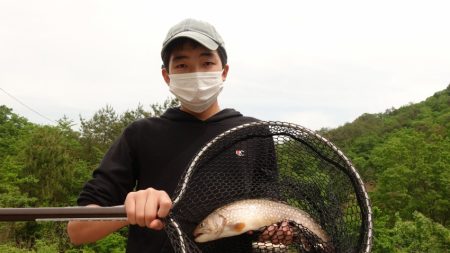 フィッシングレイクたかみや 釣果