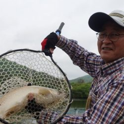 フィッシングレイクたかみや 釣果