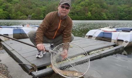 フィッシングレイクたかみや 釣果