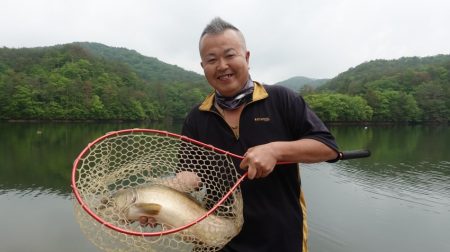 フィッシングレイクたかみや 釣果