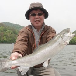 フィッシングレイクたかみや 釣果