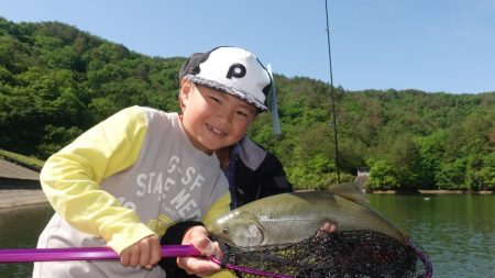 フィッシングレイクたかみや 釣果