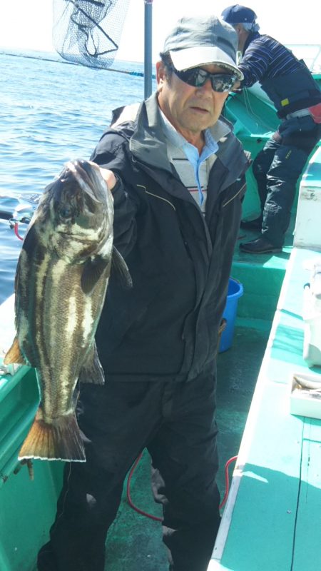 モンロー号 釣果