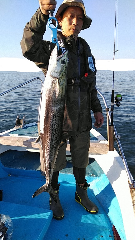 フィッシングガイド りょう 釣果