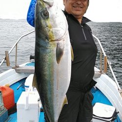 フィッシングガイド りょう 釣果