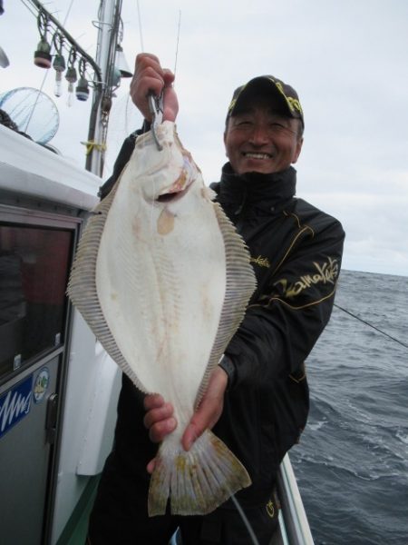 真祐丸 (しんゆうまる) 釣果
