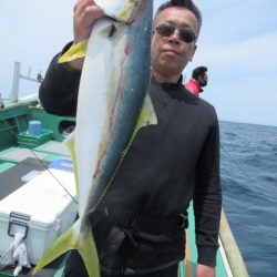 真祐丸 (しんゆうまる) 釣果