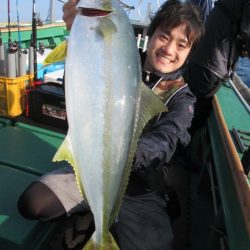 真祐丸 (しんゆうまる) 釣果