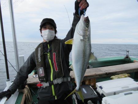 真祐丸 (しんゆうまる) 釣果