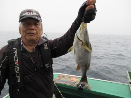 真祐丸 (しんゆうまる) 釣果