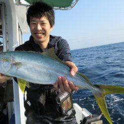 真祐丸 (しんゆうまる) 釣果