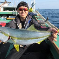 真祐丸 (しんゆうまる) 釣果