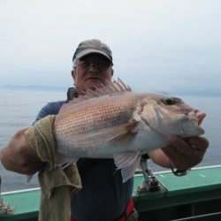 真祐丸 (しんゆうまる) 釣果