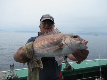 真祐丸 (しんゆうまる) 釣果