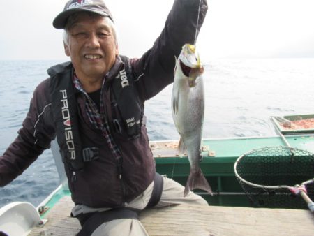 真祐丸 (しんゆうまる) 釣果