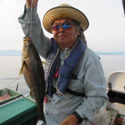 真祐丸 （しんゆうまる） 釣果