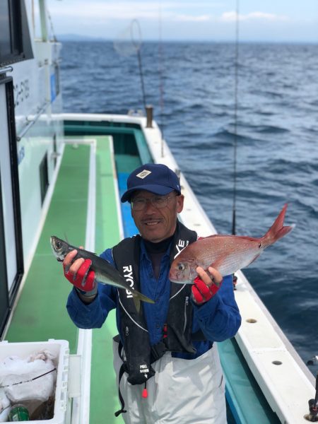 丸万釣船 釣果