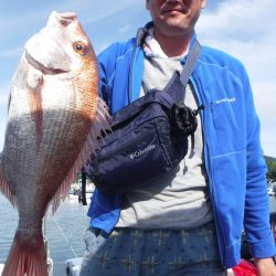 ＪＤＩ　Ｒａｃｉｎｇ　シールズマリンレジャー 釣果