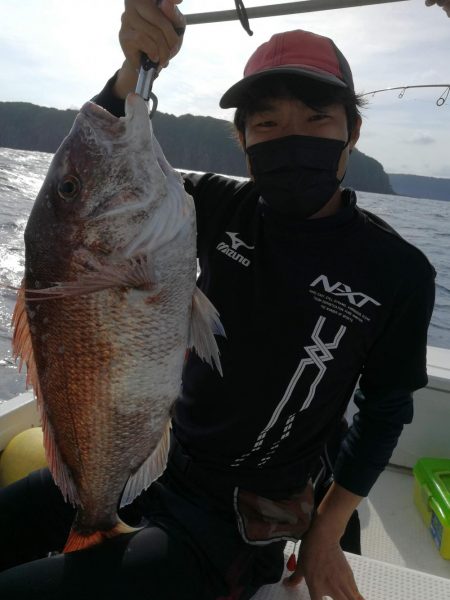 マイボート釣行！！近海でSLJ タイラバ！…