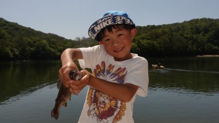 フィッシングレイクたかみや 釣果