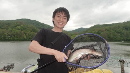 フィッシングレイクたかみや 釣果