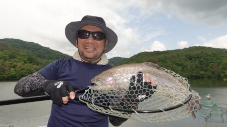 フィッシングレイクたかみや 釣果