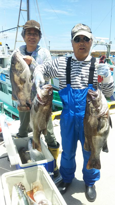 モンロー号 釣果