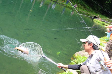 小菅トラウトガーデン 釣果