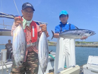 博栄丸 釣果