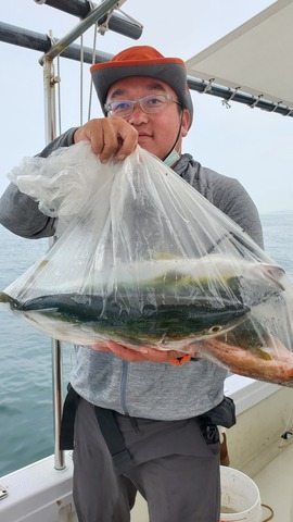 遊漁船 ニライカナイ 釣果