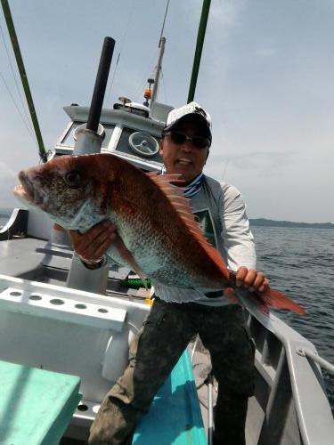 ファイヤードルフィン 釣果